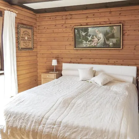 アパート 2 Bedroom Awesome In