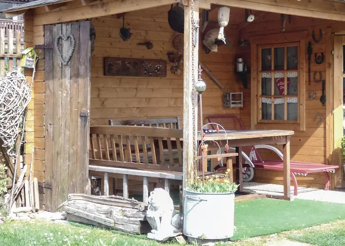 Apartamento 2 Bedroom Awesome In