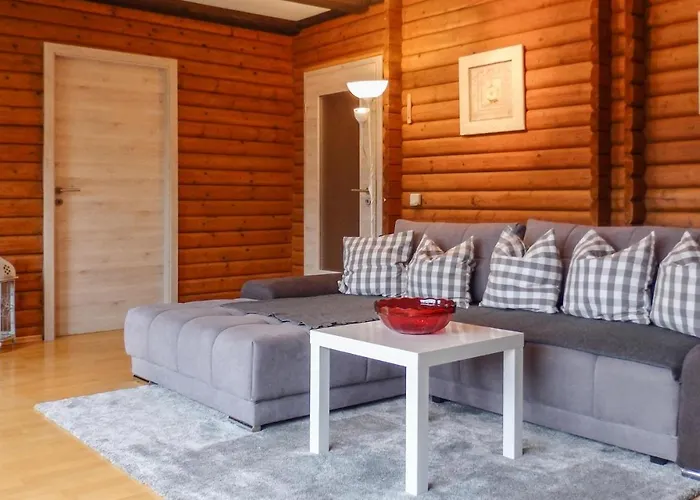 Apartamento 2 Bedroom Awesome In