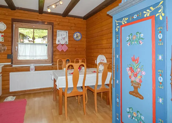2 Bedroom Awesome In Apartamento *