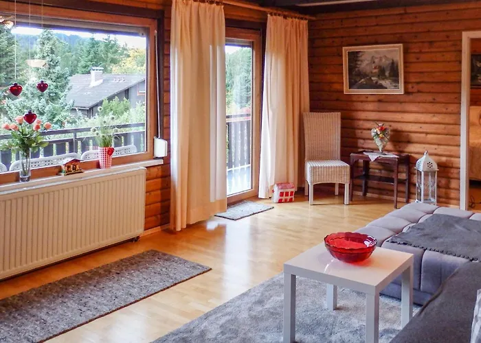 2 Bedroom Awesome In Apartamento