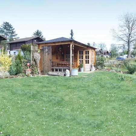 2 Bedroom Awesome In Apartment Arrach